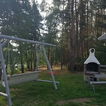 Alojamento de Turismo Selvagem Agro Breza Nad Samym Jeziorem- Sauna Ogrodowa *