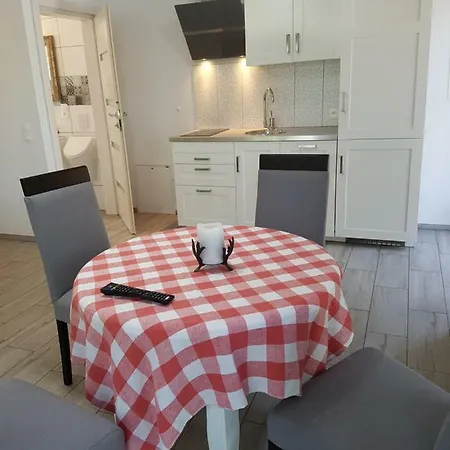 Lodge Agro Breza Nad Samym Jeziorem- Sauna Ogrodowa Lipusz