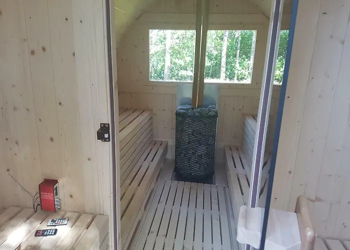 Jaktstuga Agro Breza Nad Samym Jeziorem- Sauna Ogrodowa